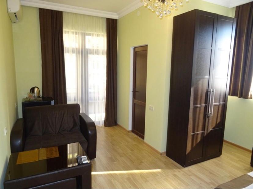 غاغرا Hotel Sea المظهر الخارجي الصورة
